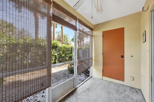 Building Photo - 3870 Island Way