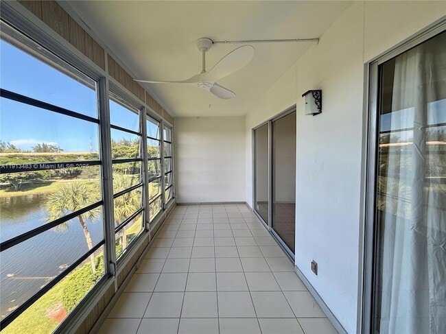 Building Photo - 4301 Martinique Cir