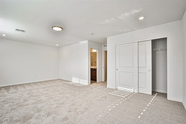 Building Photo - 7420 Legacy Pt St