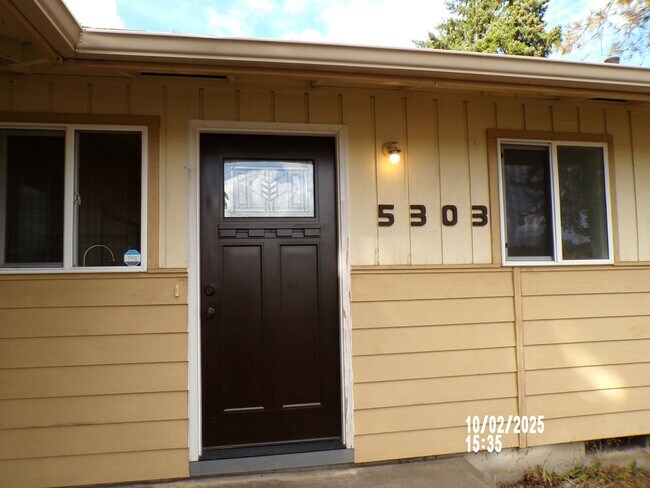 Primary Photo - Charming home