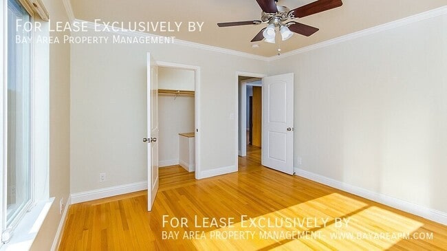 Building Photo - 146 Roosevelt Ave