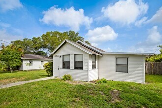 Building Photo - Won't Last! Apply NOW!  App fee REDUCED $2...