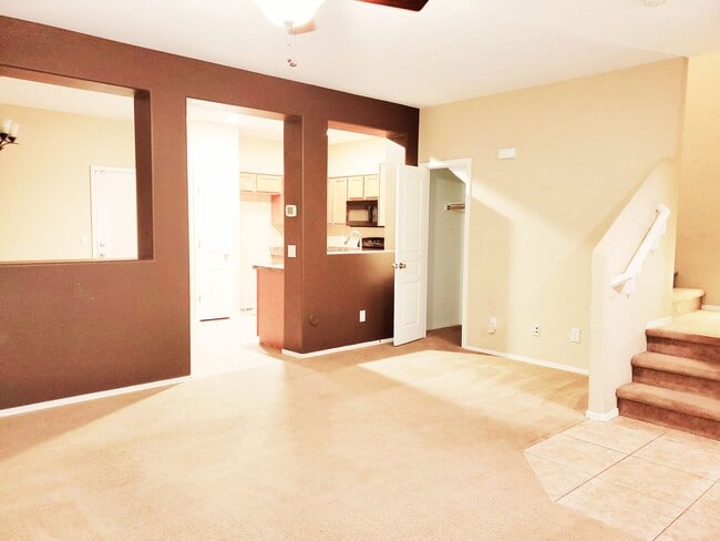 Building Photo - Power Ranch 3 Bedroom for Rent.