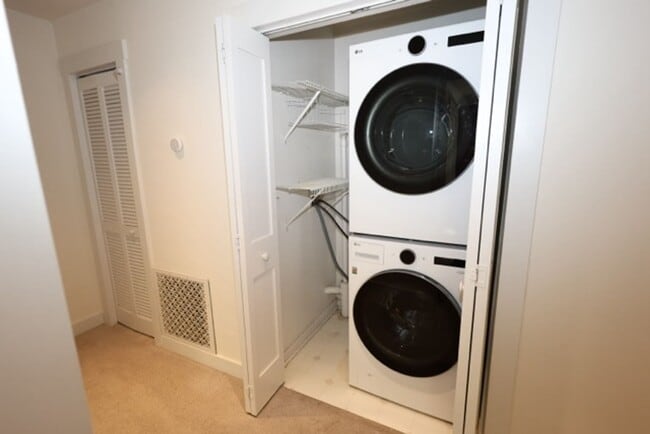 Building Photo - 2 Bedroom Condo in Buckhead for RENT!!! (Garden Brook at Peachtree Hills)