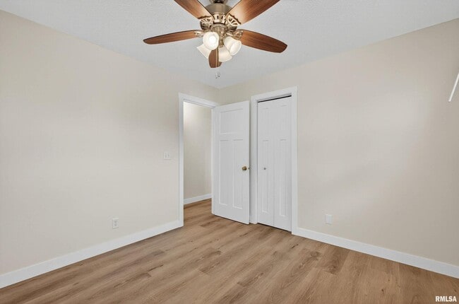 Building Photo - 3106 Maplecrest Rd