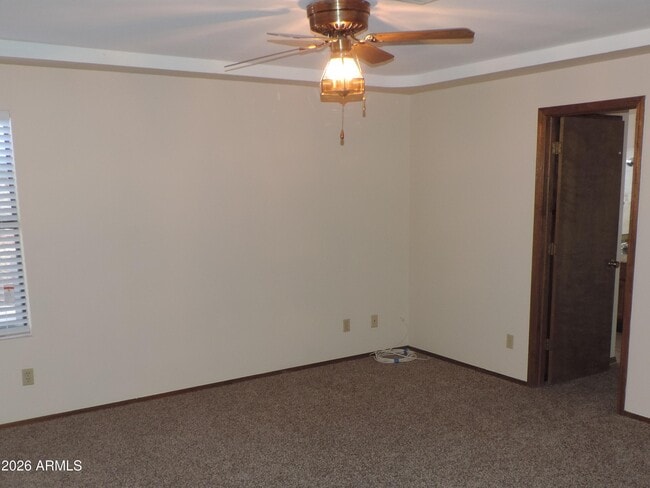 Building Photo - 3125 S Nichols Dr