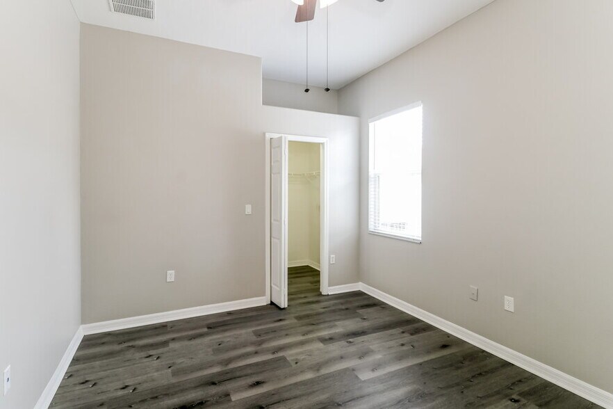 Building Photo - 5514 Foxtail Ct