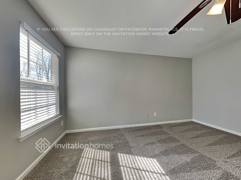 Building Photo - 12122 Stewarts Crossing Dr