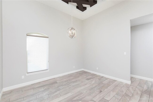 Building Photo - 23 Payton Dr