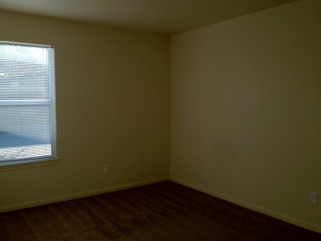 Primary Photo - Duplex *LEASING SPECIAL AVAILABLE*