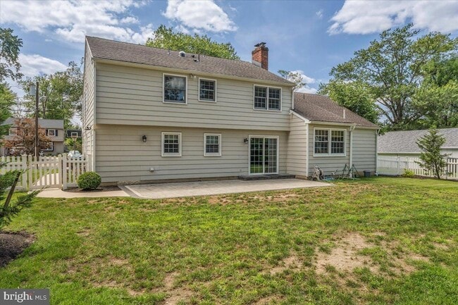 Building Photo - 118 Fenwick Rd