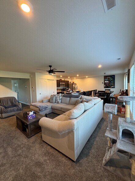 Building Photo - 1298 Woodstone Way