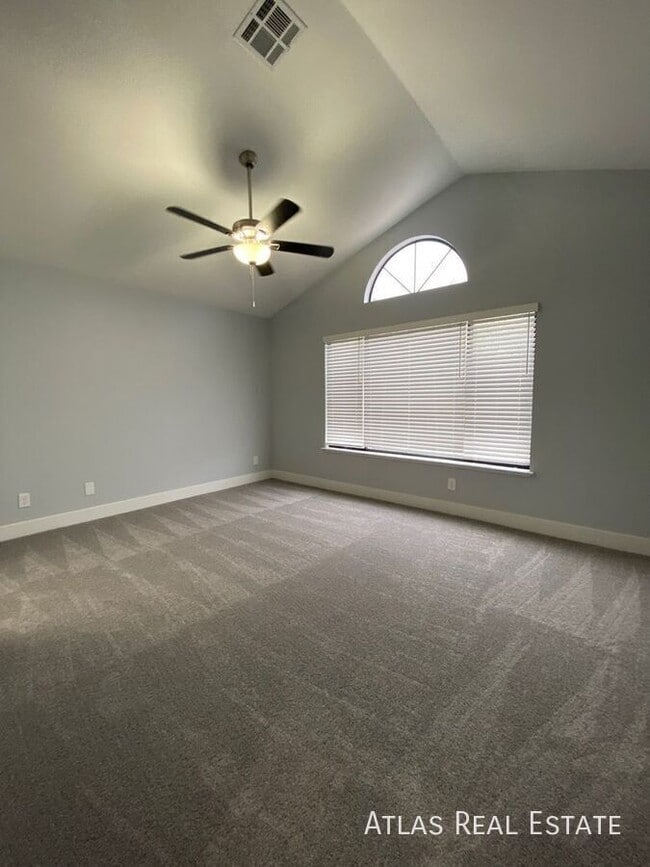 Building Photo - 1916 Old Mill Ln