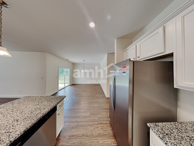 Building Photo - 4308 Longfellow Dr