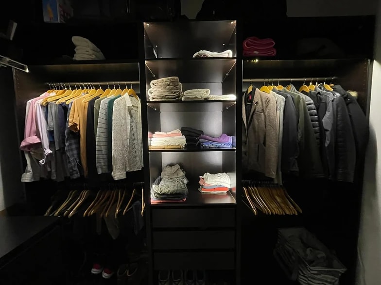 Building Photo - 711 Cosmopolitan Dr NE