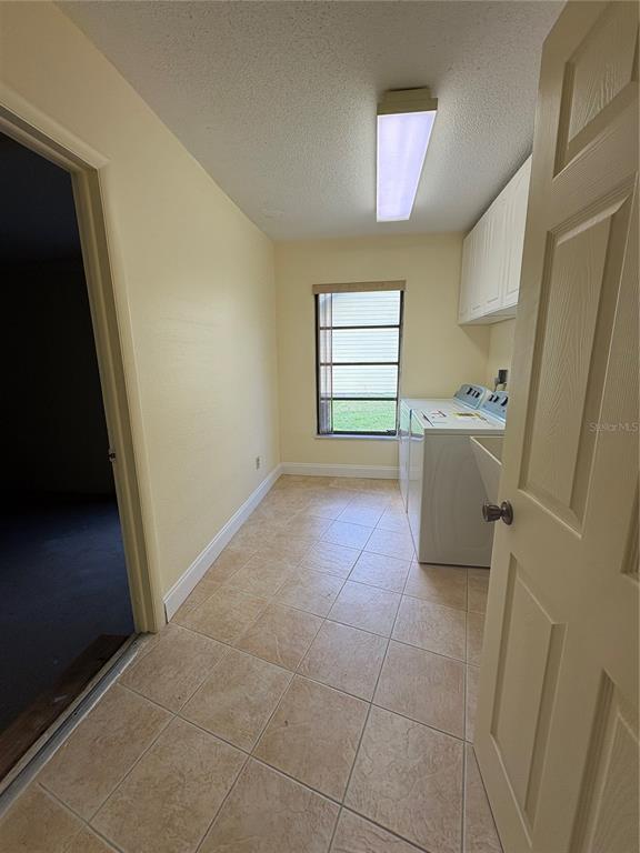 Building Photo - 14175 Feather Sound Dr