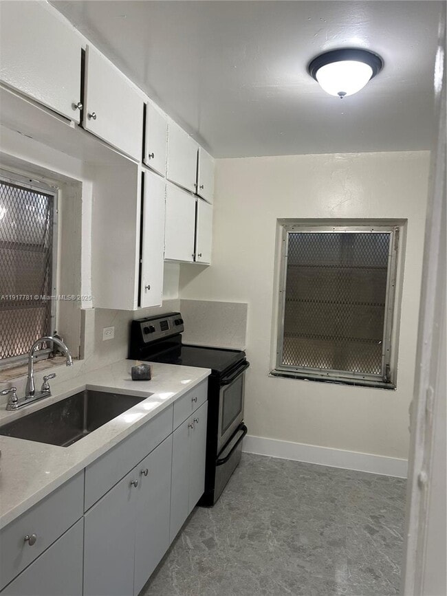 Building Photo - 672 NW 51st St