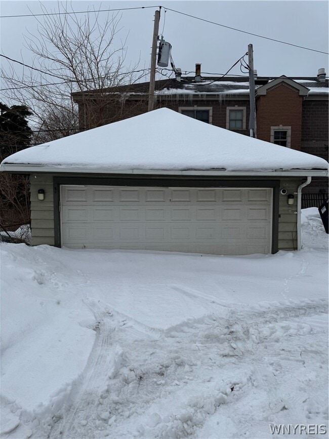 Building Photo - 107 Humboldt Pkwy