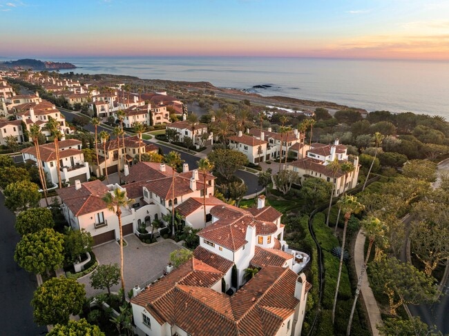 Building Photo - 84 Sidney Bay Dr