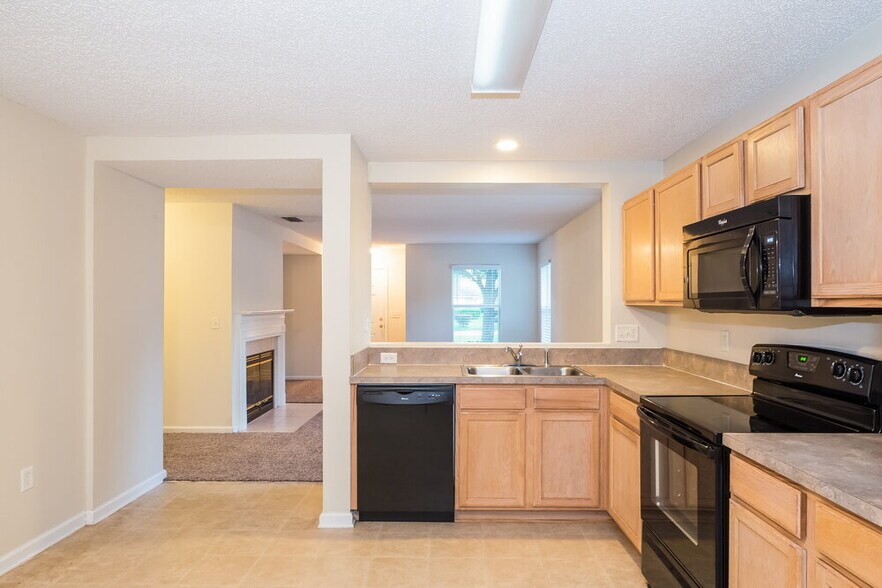 Building Photo - 5690 Chirping Way W