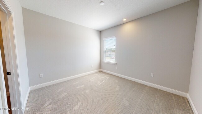 Building Photo - 90 Oak Knoll Ct