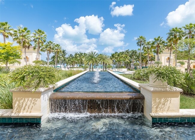 Building Photo - 789 Crandon Blvd