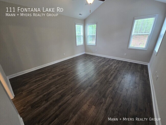 Building Photo - 111 Fontana Lake Rd