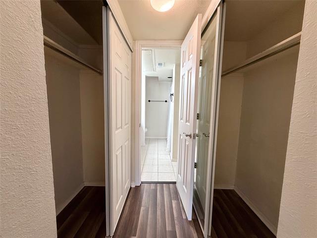 Building Photo - 330 W Harwood Rd