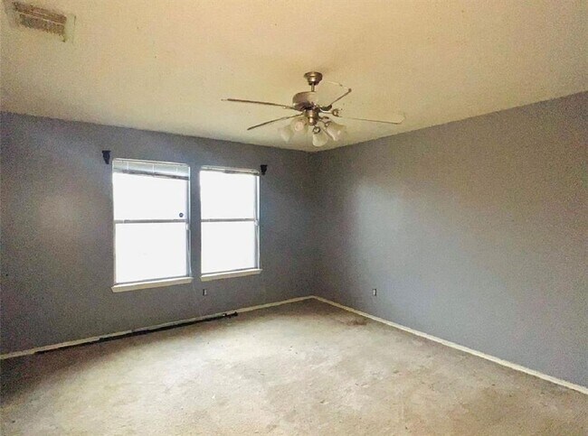 Building Photo - 8006 Echinacea Dr