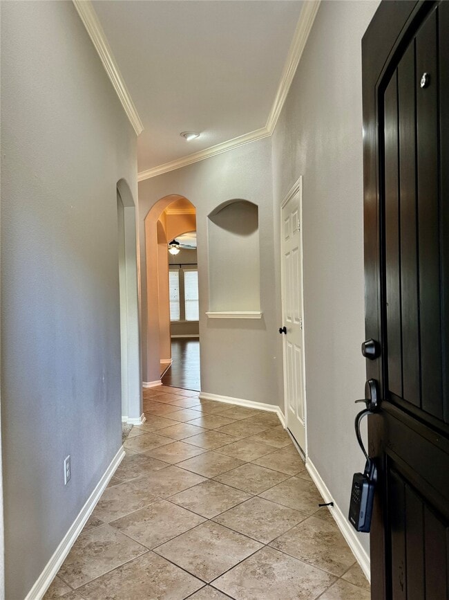 Building Photo - 28019 Canyon Wren Dr