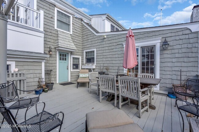 Building Photo - 149 Highway 35 N Unit