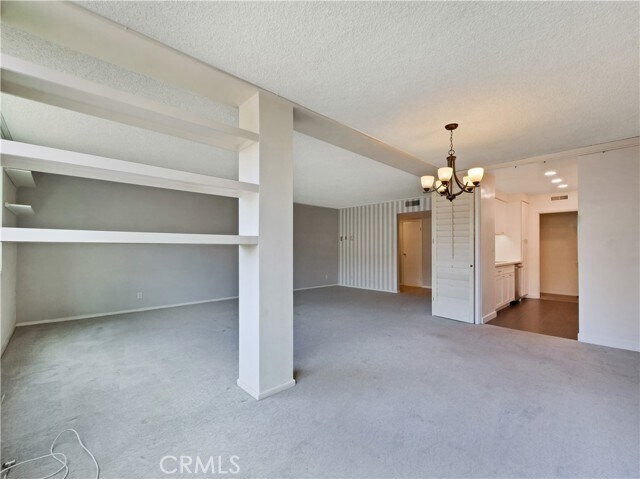 Building Photo - 540 Kelton Ave