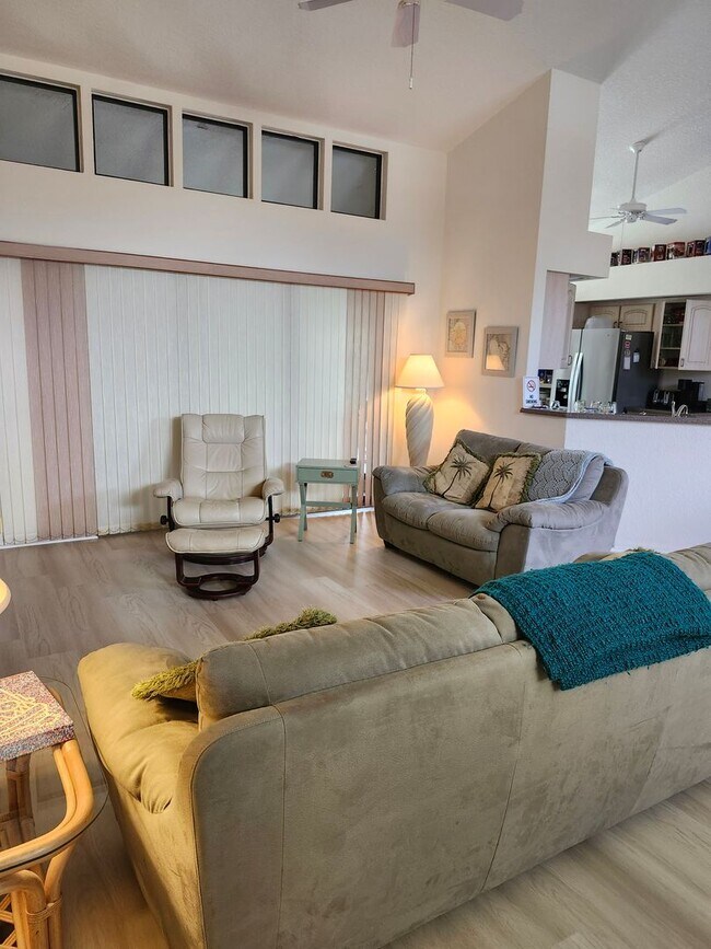 Building Photo - AVAILABLE 2026 SEASON! PORT CHARLOTTE, HEA...