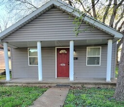 Building Photo - For Rent...2927 Warren Ave, Granite City