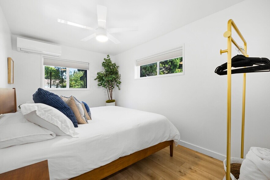 Building Photo - 321 N Gertruda Ave