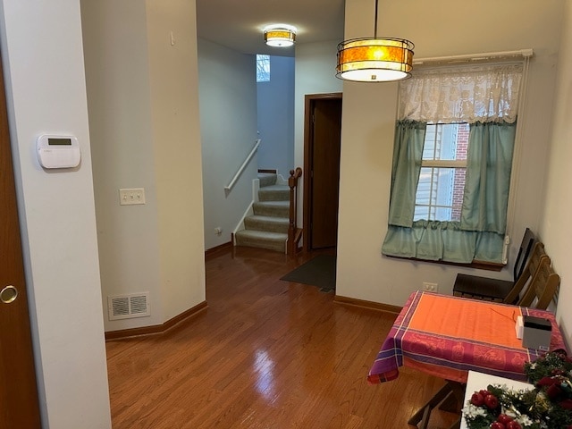 Building Photo - 339 Bay Dr