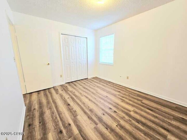 Building Photo - 130 Beulah Ave