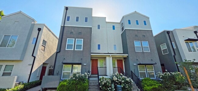 Building Photo - 4120 Beechcraft Way