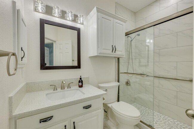 Building Photo - 8908 Pepper Rock Dr