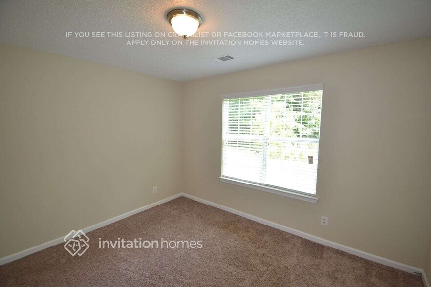 Building Photo - 3647 Arrowhead Pl