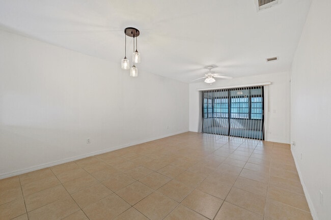 Building Photo - 1532 Gurley Ct