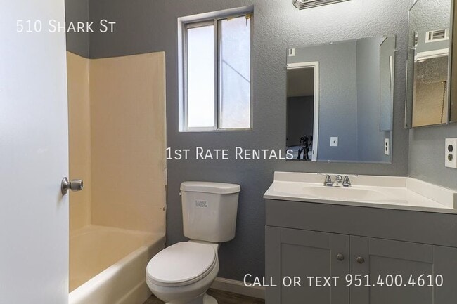 Building Photo - 510 Shark St