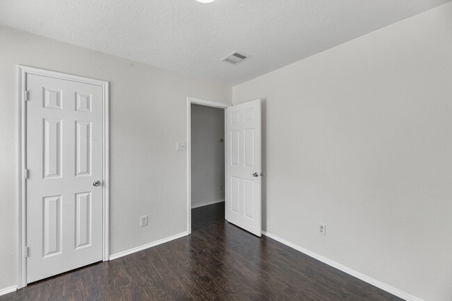 Building Photo - 2626 Skyview Cove Court