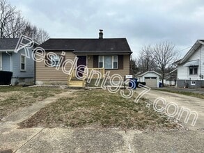 Building Photo - 3 Bed 1 Bath Home