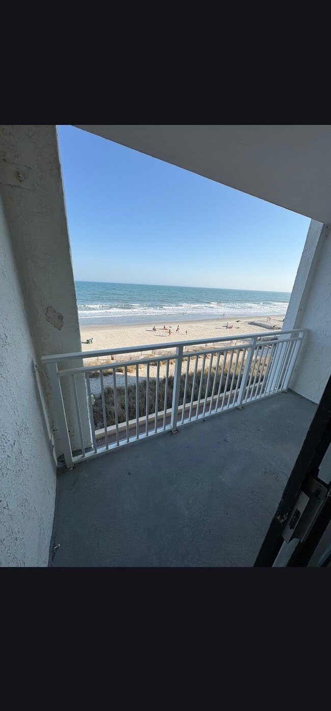 Building Photo - 1207 S Ocean Blvd