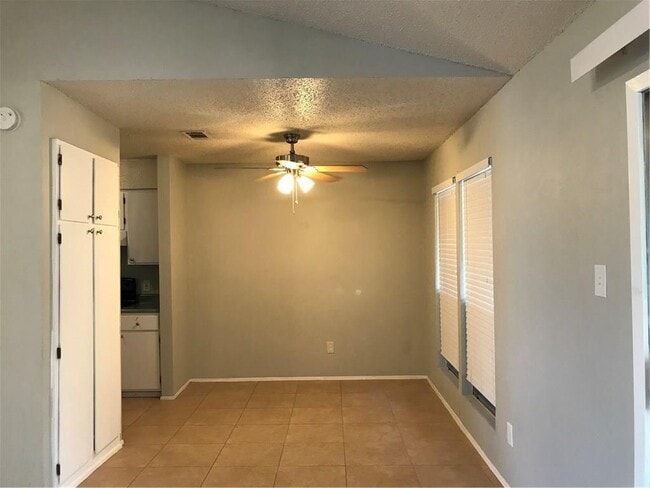 Building Photo - 4305 Acropolis Ct