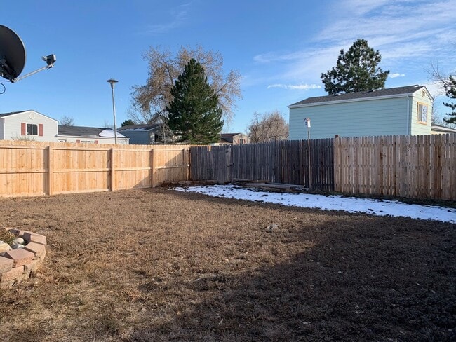 Building Photo - Split Level home in Westminster