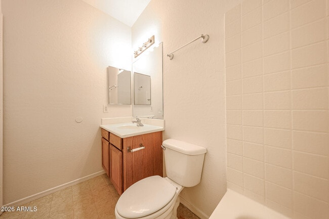 Building Photo - 16828 S Aqua Ct