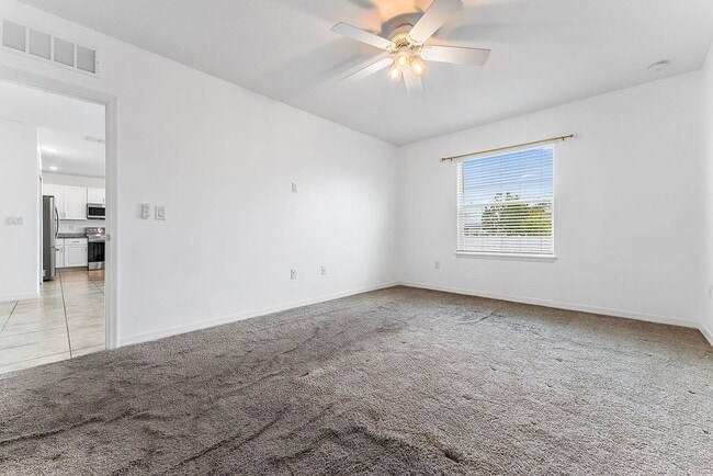 Building Photo - 1053 SW Coleman Ave