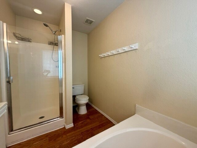 Building Photo - 1611 Windcastle Dr